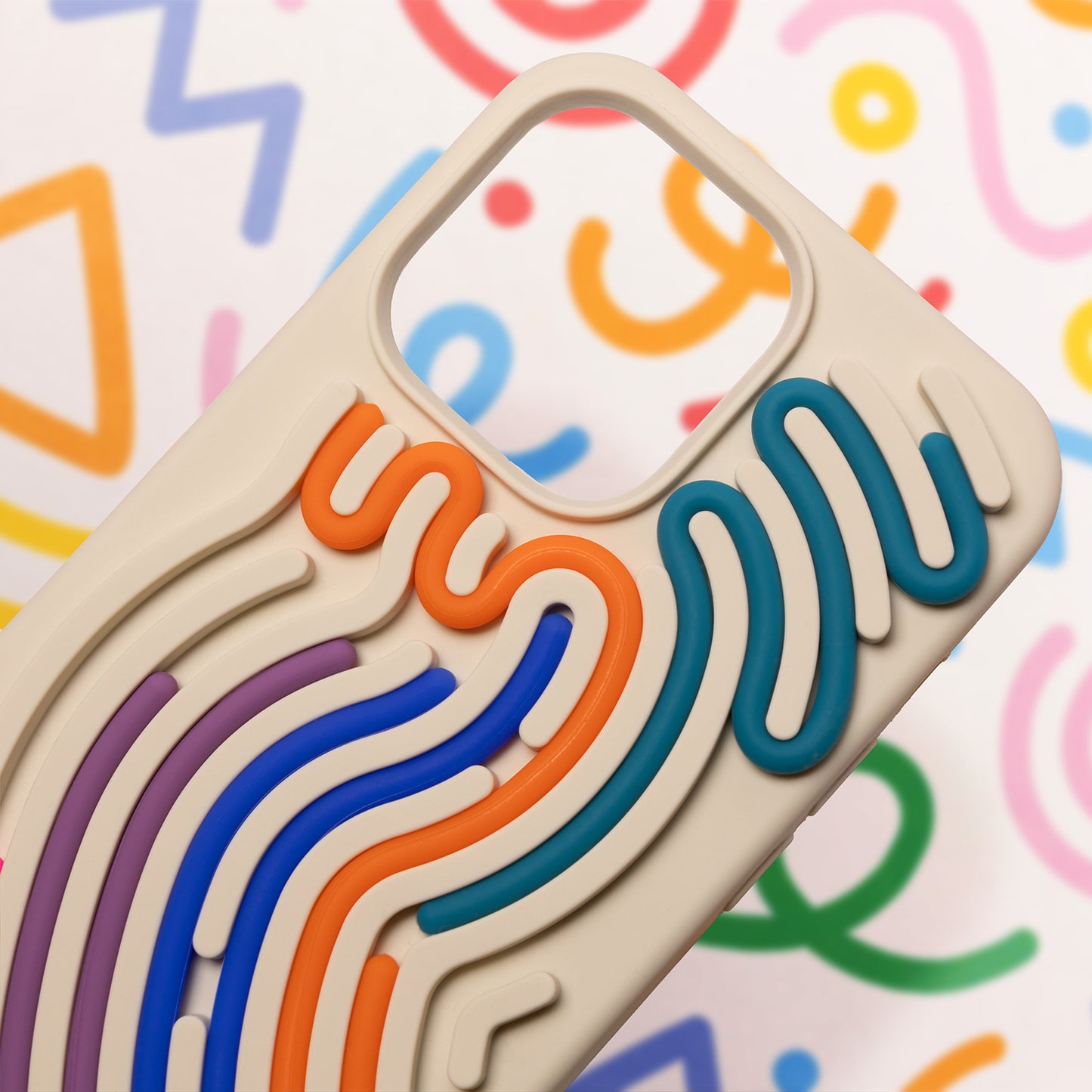 Snake silikonski ovitek za iPhone 17 Pro 6,3" - bež