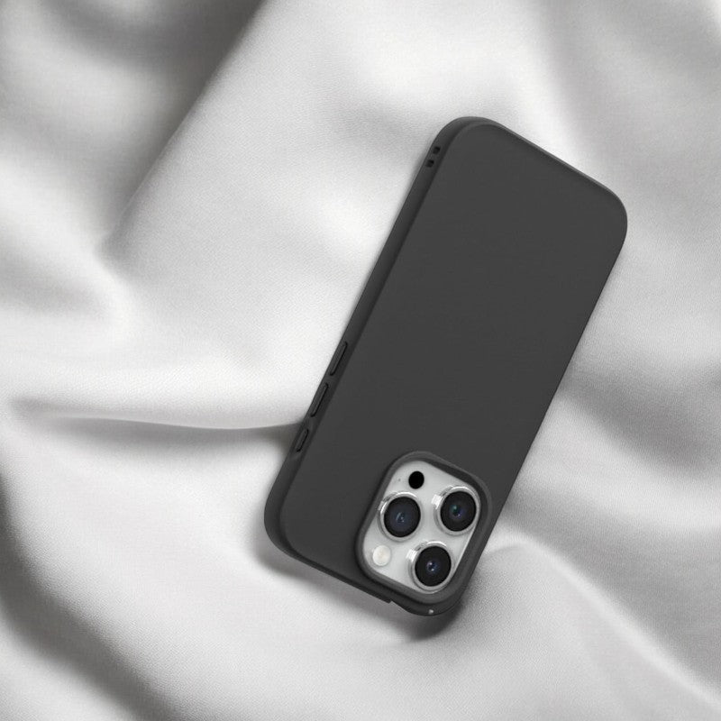 Ovitek "SolidSuit" za iPhone 15 – RhinoShield