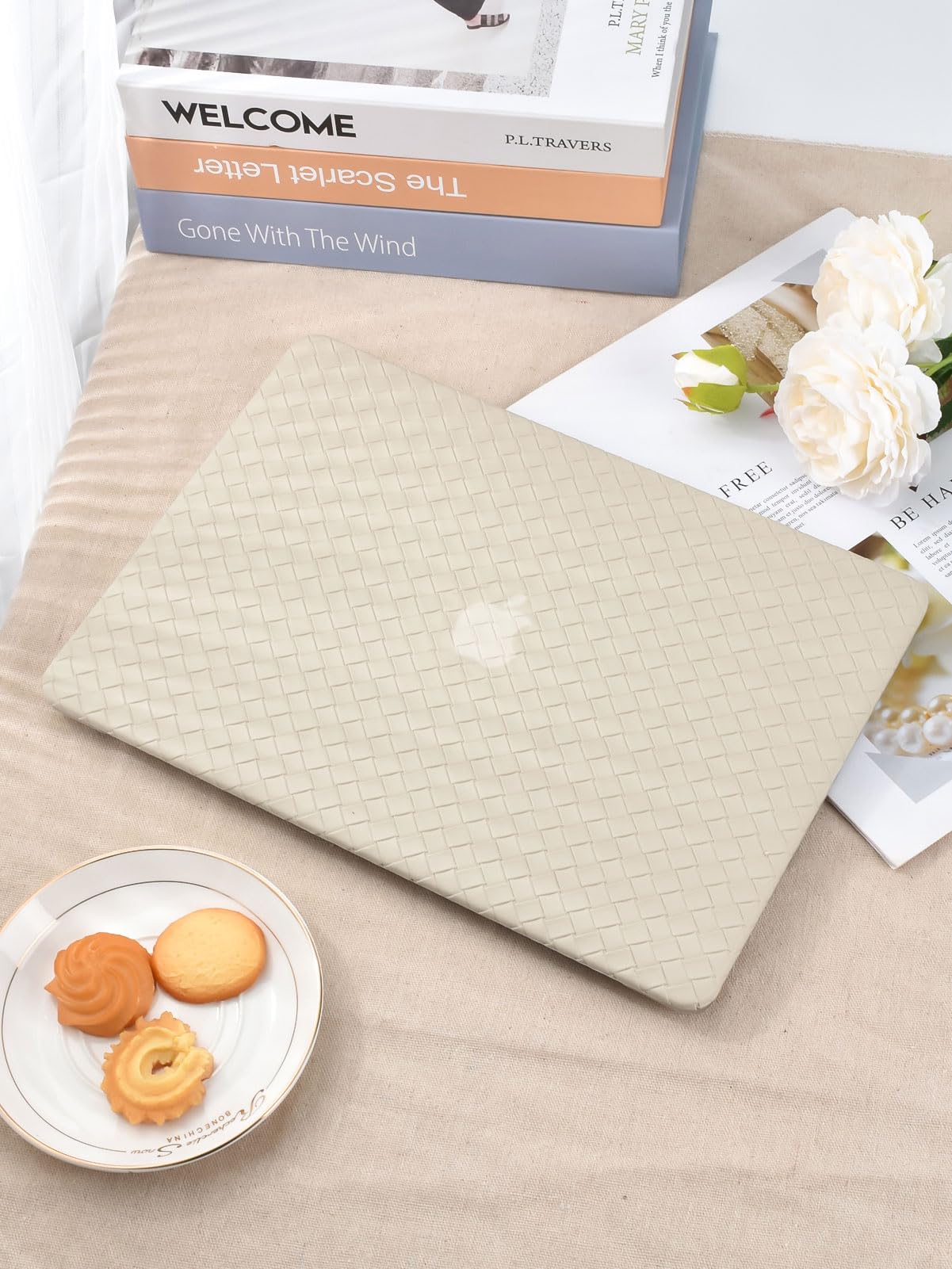 Zaščitni Ovitek za Apple MacBook Air 15 M2/M3 A2941 A3114 – PVC Usnje Tartan z Zaščito Tipkovnice Bež