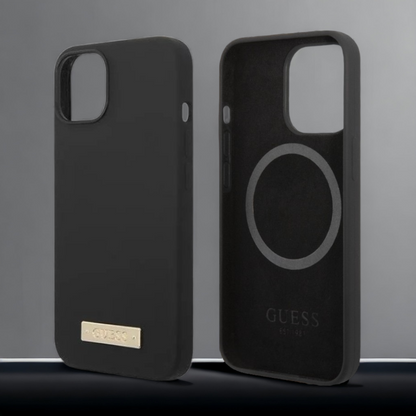 Silikonski ovitek Guess "Metal Logo" za iPhone 14 Pro Max z MagSafe tehnologijo - črn (GUHMP14XSBPLK)