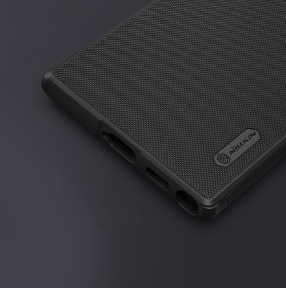 Ovitek "Nillkin Super Frosted Pro" za Samsung Galaxy S22 Ultra - črna