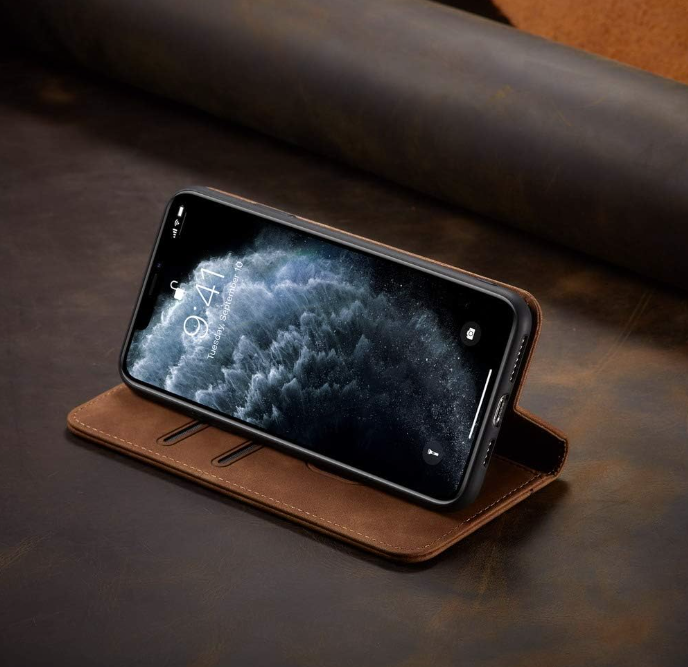 Preklopna torbica UEEBAI "Vintage Matte" za iPhone 13 Pro Max – Infostyle