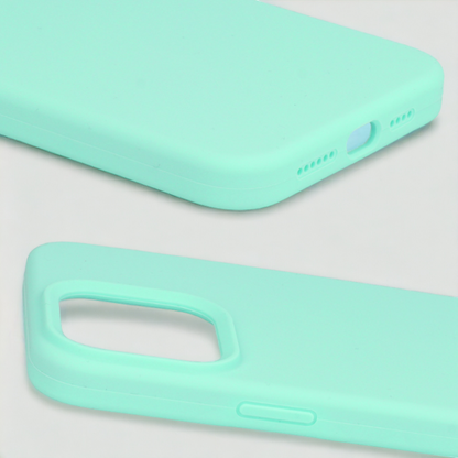 Silikonski ovitek "Soft Lite" za iPhone 15 Pro – Infostyle – Pastelno vijolična / Silikon